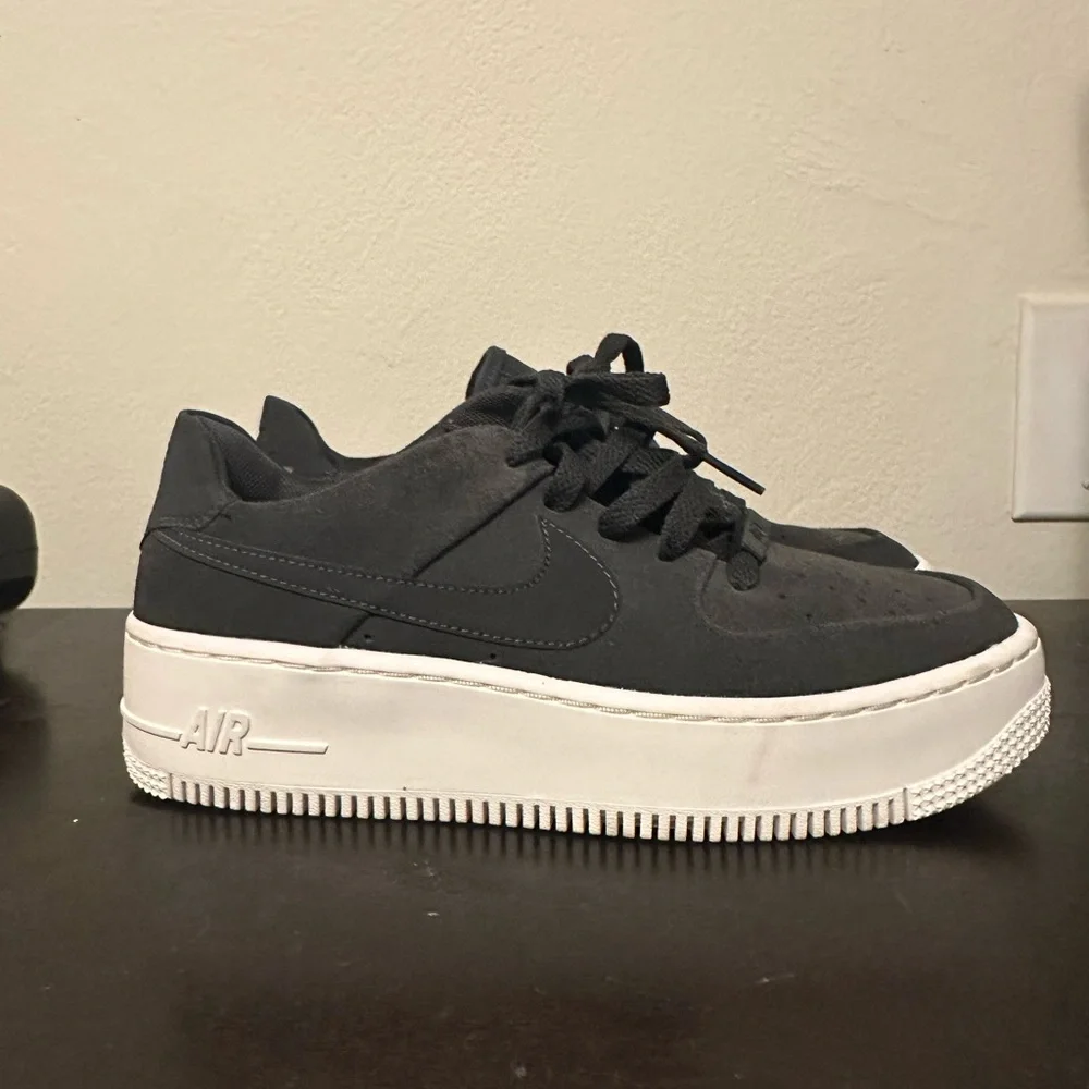 Nike Air Force One Platform Sneakers - Picture 3 of 8